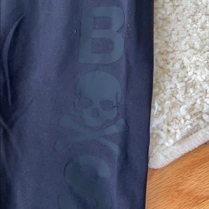 SOULCYCLE BOSTON lululemon rum inspire crop sz.4